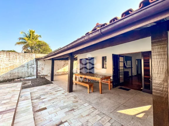 Imagem Casa com 2 dormitórios à venda, por R$ 650.000 - Maranduba - Ubatuba/SP