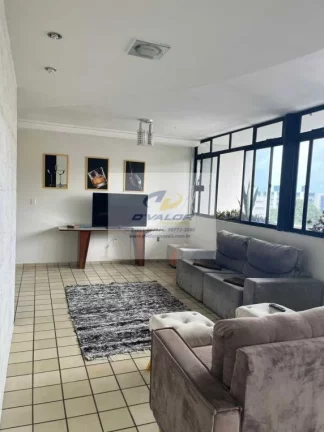 Imagem Vendo Apartamento com 347,69m², 4 quartos s/ 3 suítes + DCE, sala ampla e 3 vagas