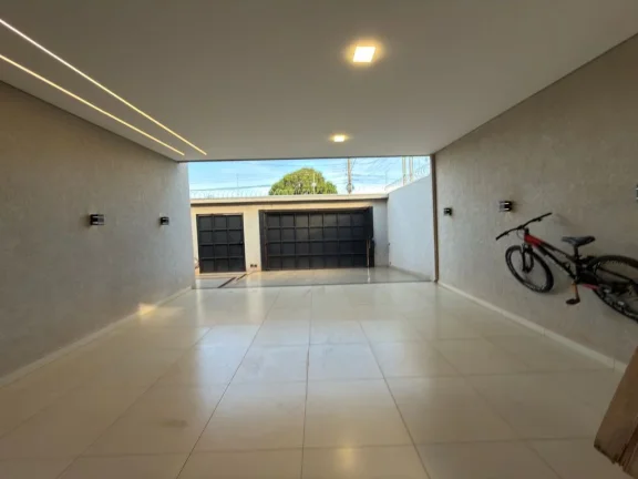 Imagem VENDE-SE CASA MODERNA, COMPLETA E COM ENERGIA SOLAR
