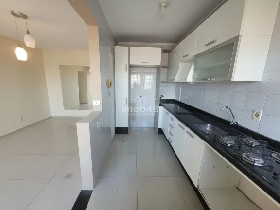 Imagem Apartamento à Venda em Barreiros, São José – 3 Quartos, 66m²