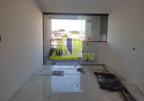 Imagem Imperdível: Casa à venda em São Paulo-SP, na Cidade Patriarca! 3 quartos, 1 suíte, 2 salas, 4 banheiros, 4 vagas de garagem, 170m². Próximo ao metrô Patriarca.