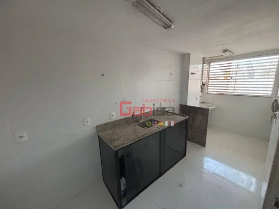 Imagem Apartamento com 2 dormitórios à venda, 80 m² por R$ 550.000,00 - Braga - Cabo Frio/RJ