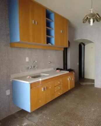 Imagem Apartamento à venda no Guarujá na Praia das Pitangueiras.