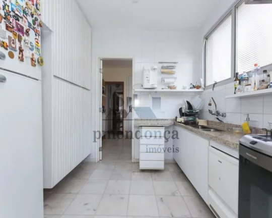 Imagem Apartamento com armários, terraço, lavabo, 03 dormitórios sendo 01 suíte, copa, cozinha, área d...