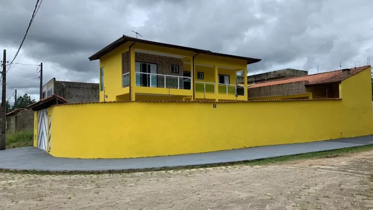 Imagem Sobrado com 3 dormitórios à venda, 174 m² por R$ 800.000,00 - Balneário São João Batista II - Peruíbe/SP