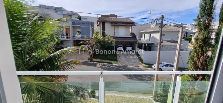 Imagem Excelente sobrado no Condomínio Le Village, em Valinhos, com 220m² de área privativa em um terren...