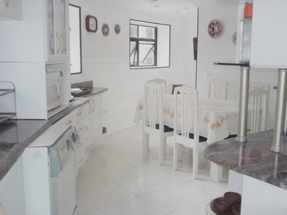 Imagem Apartamento com 3 dormitórios para alugar, 200 m² - Astúrias - Guarujá/SP
