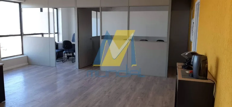 Imagem Sala comercial ampla no coração do Parque das Nações.