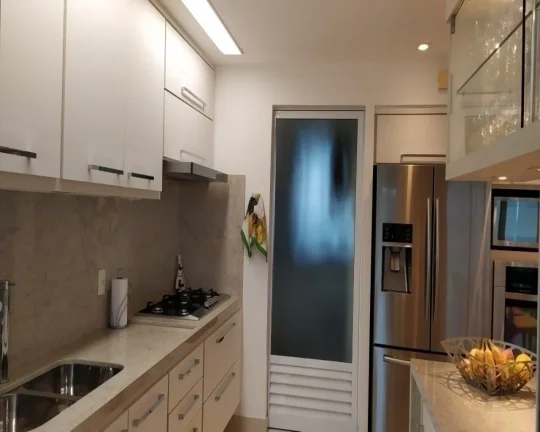 Imagem Lindo apartamento com vista total, sacada gourmet e lazer na Enseada