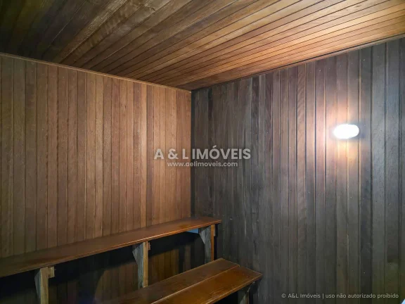 Imagem Flat duplex à venda em Campos do Jordão - Vila Everest, 2 suítes e lareira