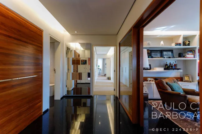 Imagem Rua Bahia Venda - 2 Suítes - 3 Vagas - 288m²
