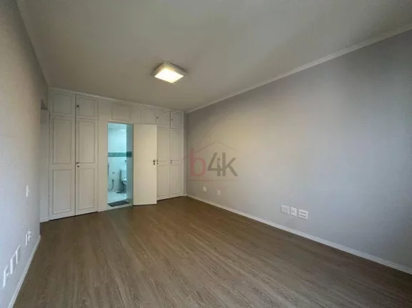 Imagem Apartamento de 128m² com 3 Quartos no Campo Belo | Espaço e Conforto
