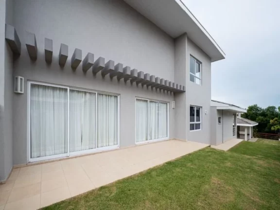 Imagem MIRANTE-CASA RECÉM REFORMADA DIVISANDO COM ÁREA DE PRESERVAÇÃO