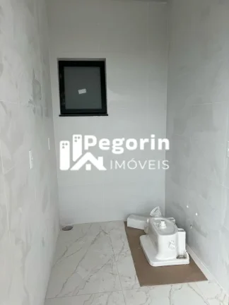 Imagem Sobrado à venda em Curitiba, Pinheirinho, com 3 quartos, 217,00m²