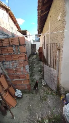 Imagem Casa à venda no bairro Parque Santa Clara - Guaratinguetá/SP