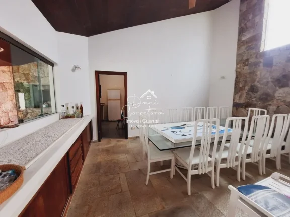 Imagem Casa de luxo em condomínio à venda no Jardim Acapulco, Guarujá-SP: 6 quartos, 2 suítes, 2 salas, 4 banheiros, 4 vagas, 480m²!