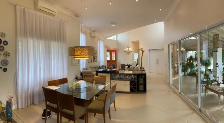 Imagem CASA TÉRREA EM Piracicaba,CONDOMÍNIO COM 3 SUÍTES, PISCINA. Analisa Permuta