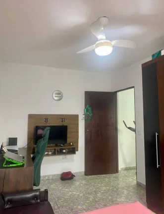 Imagem Sobrado com 6 dormitórios à venda, 257 m² por R$ 550.000,00 - Vila Carmela II - Guarulhos/SP