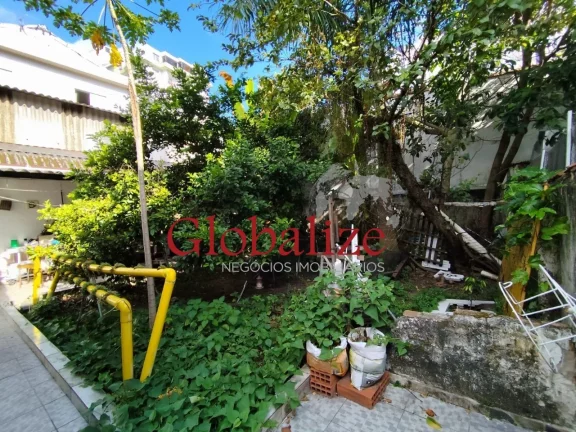 Imagem Casa, 3 Dormitórios, 2 sala 1 Área de serviço, 2 Banheiros, 6 vagas de Garagem - Vila Belmiro R$ 2.000.000,00