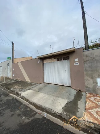 Imagem Casa em Mogi Guaçu com 3 dormitórios