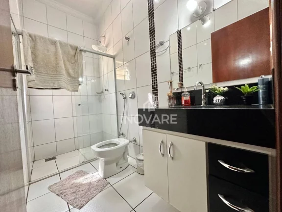 Imagem Casa com 3 dormitórios à venda, 260 m² por R$ 670.000,00 - Setor Social - Itumbiara/GO