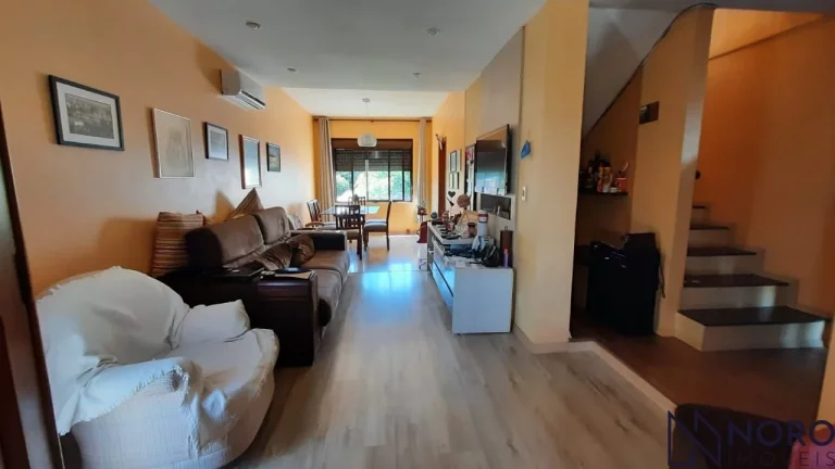 Imagem Casa estilo sobrado com 3 dormitórios ( 1 suite master), lavabo, banheiro socia