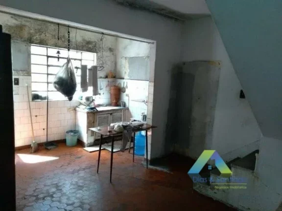 Imagem Casa 185 metros, a 5 minutos da estação do metro Praça da Arvore, ótima localização e valor !!!