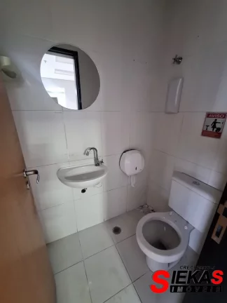Imagem Sala comercial para locação na Penha de França, São Paulo-SP: 3 salas, 2 banheiros, 1 vaga de garagem, 65m² de área.