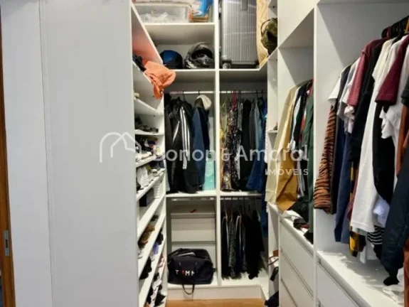 Imagem Casa à venda por R$ 1.450.000,00, moderna, com acabamento especial, conceito sobrado invertido, no ...