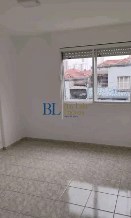 Imagem Apartamento reformado, iluminado e pronto para morar –excelente localização