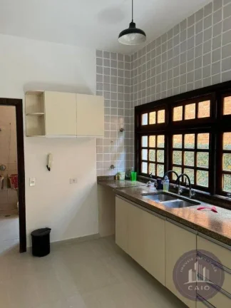 Imagem Casa com 4 quartos sendo 4 suítes e 360 m2 - Venda - Alphaville