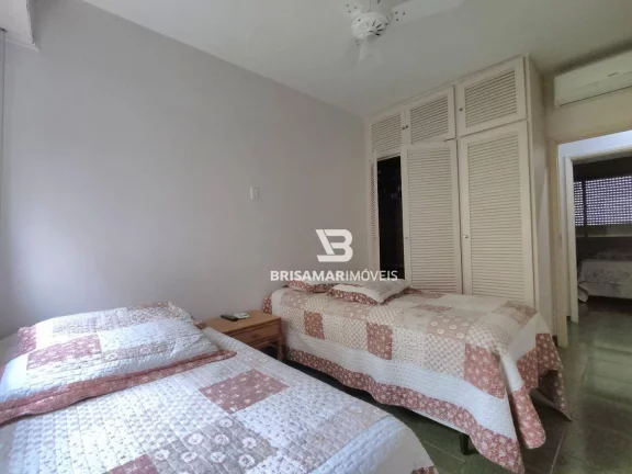 Imagem PITANGUEIRAS - UMA QUADRA DA PRAIA , LOCALIZAÇÃO PRIVILEGIADA, GARAGEM DEMARCADA NO PRÉDIO.