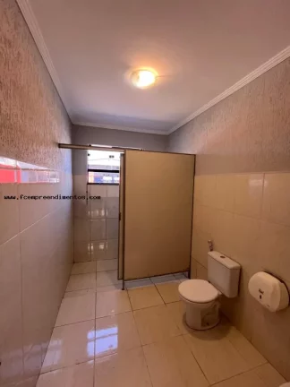 Imagem Galpão para Locação em Cordeirópolis, Centro, 1 dormitório, 5 banheiros, 2 vagas