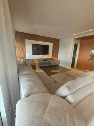 Imagem Apartamento 200m², 3 dormitórios, sendo 3 suites, sendo a master com closet e banheira, além de s...