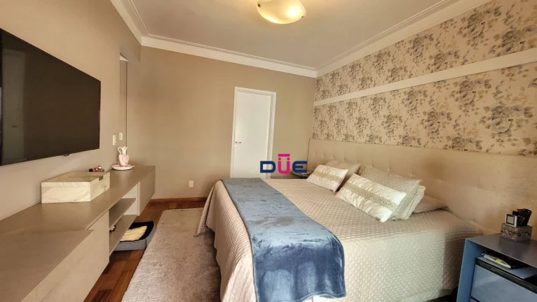 Imagem Apartamento com 3 dormitórios à venda, 180 m² por R$ 1.850.000 - Gonzaga - Santos/SP