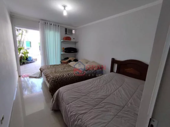 Imagem Casa com 4 suítes à venda em Itapoá