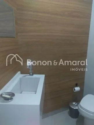 Imagem Casa de Condomínio com 3 Quartos e 4 banheiros à Venda, 262 m² por R$ 1.350.000