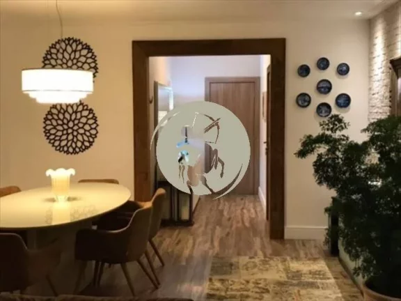 Imagem MARAVILHOSO! APARTAMENTO TOTALMENTE MODERNIZADO COM MUITO REQUINTE E BOM GOSTO, LOCALIZAÇÃO PREVIL...