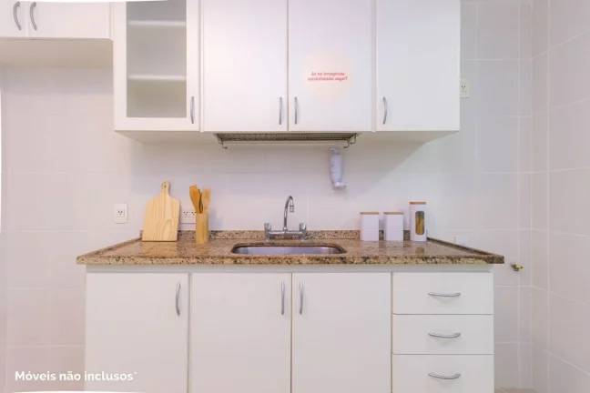 Imagem Apartamento Copacabana - 99M², 2 Dorms, 1 Suíte, 2 Vagas Demarcadas, Varanda, Piscina, Quadra, Salão de Festas e Jogos, Piscina, Academia, Playground.