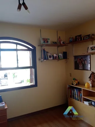 Imagem Sobrado com 4 dormitórios à venda, 200 m² por R$ 819.500,00 - Vila das Mercês - São Paulo/SP