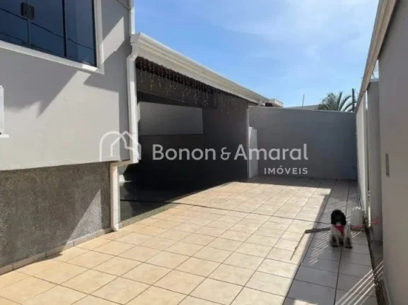 Imagem ResidÃªncia Ampla e ConfortÃ¡vel com Total Privacidade e SeguranÃ§a. Na parte superior da casa, vocÃ...