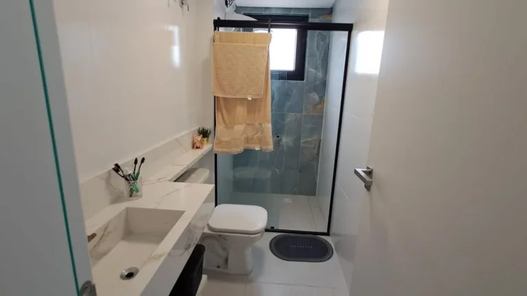 Imagem ALUGUEL TEMPORADA de Apartamento mobiliado com 3 dormitórios sendo 1 suíte e 2 Demi-suíte no Bairro Gravatá-Navegantes-SC