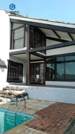Imagem Linda Casa em Condomínio - Alphaville
