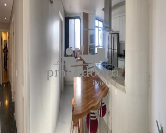 Imagem Apartamento em Pinheiros com 4 quartos sendo 3 suítes e 3 vagas, 220m²