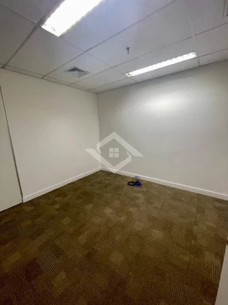 Imagem Excelente Andar de 375m2 com Vista frontal para Baia de Guanabara