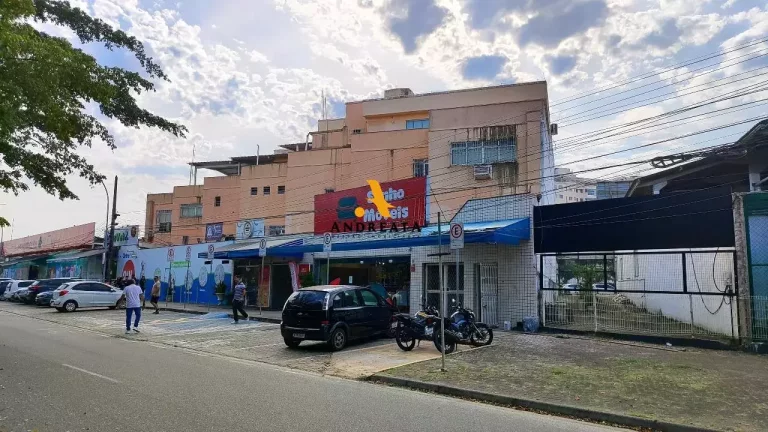 Imagem Av. das Américas - Recreio - Predio comercial no melhor local do Recreio!!! Possibilidade de venda integral ou de unidades!!!