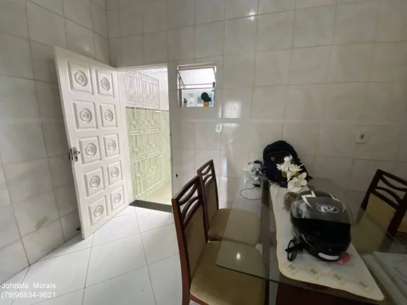 Imagem Casa em rua pública com 3 quartos, 162m² e 2 vagas de garagem - Confira!