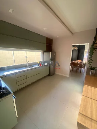 Imagem BELLA CITTA Casa Duplex com 04 Suítes, Candeias, Vitória da Conquista