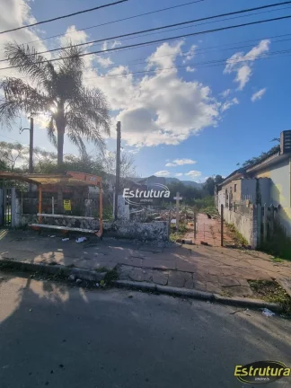 Terreno amplo de 800m² em ótima localização!