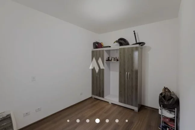 Imagem Casa à venda com 180m², 3 suítes e 5 vagas - São Paulo